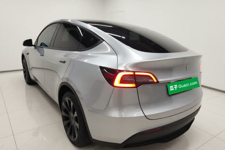 Used Tesla Model Y 2021 Standard Range Rear-Wheel Drive Version