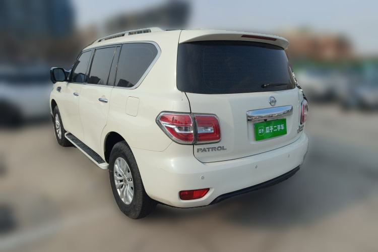 Used Nissan Patrol 2018 4.0L LinkedIn Edition