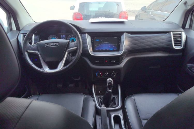 Used Jinbei Gold Hiace M Classic 2022 1.5L Travel Lion Passenger Van 7 Seats
