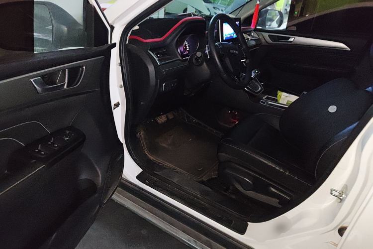 Used Haval M6 2021 PLUS 1.5T DCT Luxury Smart Connectivity Model