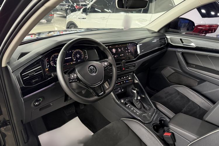 Used Volkswagen Tayron 2020 330TSI Two-Wheel Drive Luxury Connected Pro Edition Interior 1