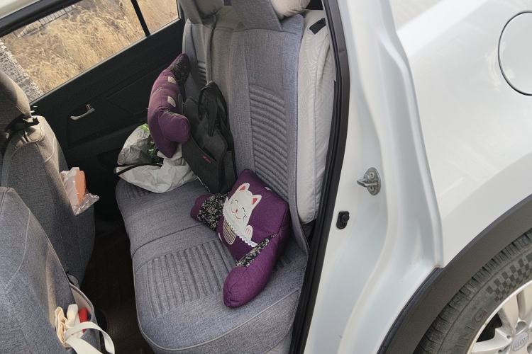 Used Kia Sportage R 2012 2.0L Manual Two-Wheel Drive GL Trim
