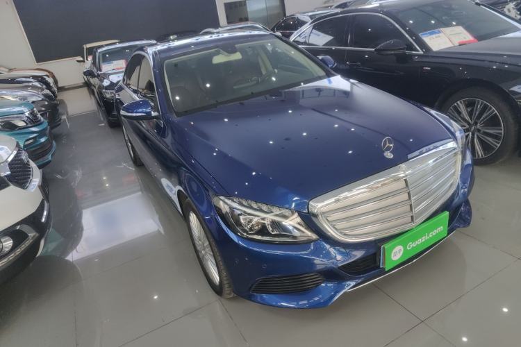 Used Mercedes-Benz C-Class 2015 Facelift C 180 L
