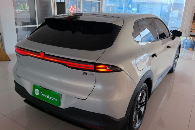 Used Deepal S05 2024 200Max Range-Extended Long-Range Version
