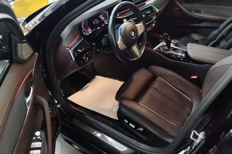 Used BMW 5 Series 2023 Restyled 530Li Luxury Edition M Sport Package