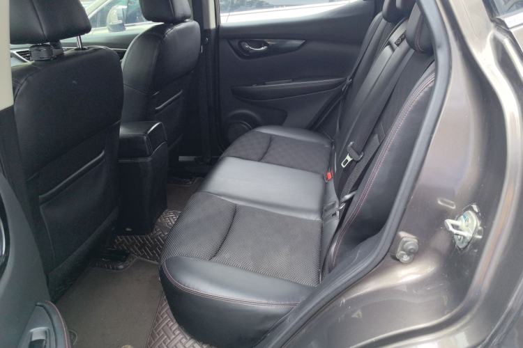 Used Nissan Qashqai 2016 2.0L CVT Luxury Edition
