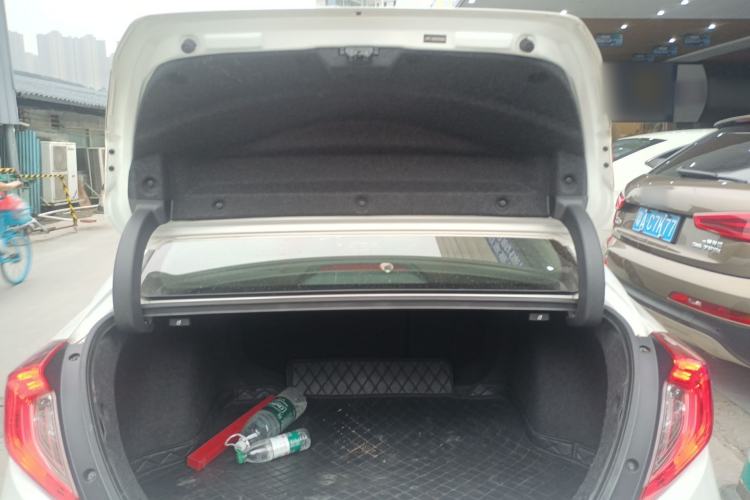 Used Honda Civic 2016 220TURBO CVT Prestige Edition
