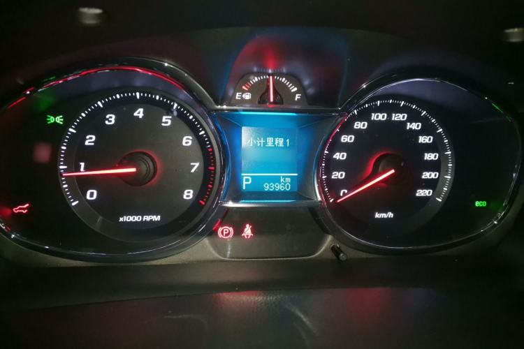 Used Chevrolet Captiva 2015 2.4L 4x4 Flagship Edition 7-Seater Instrument Cluster
