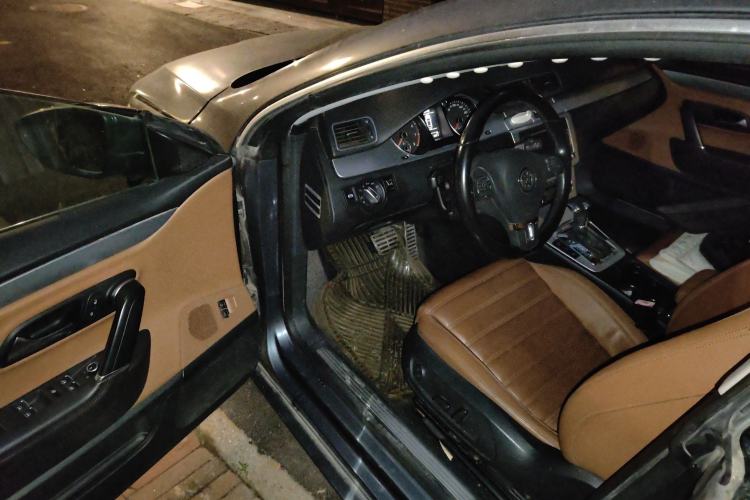 Used Volkswagen FAW-Volkswagen CC 2010 2.0 TSI Luxury Model Driver Seat