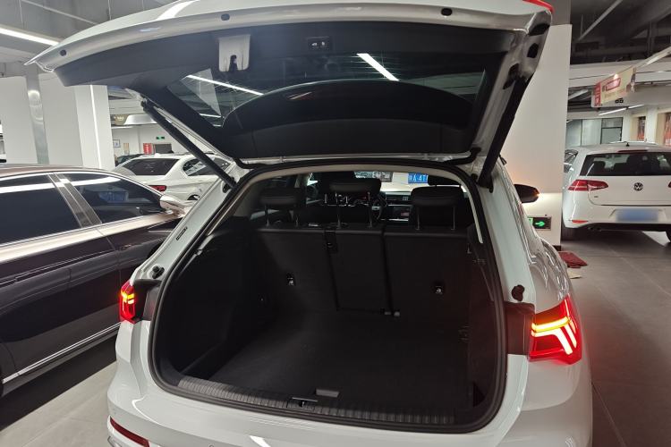 Used Audi Q3 2023 35 TFSI Fashion Dynamic Model (1.5T)
