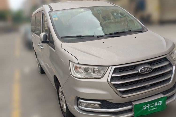 Used JAC Refine M4 2017 2.0T Manual Comfort Version Exterior 2