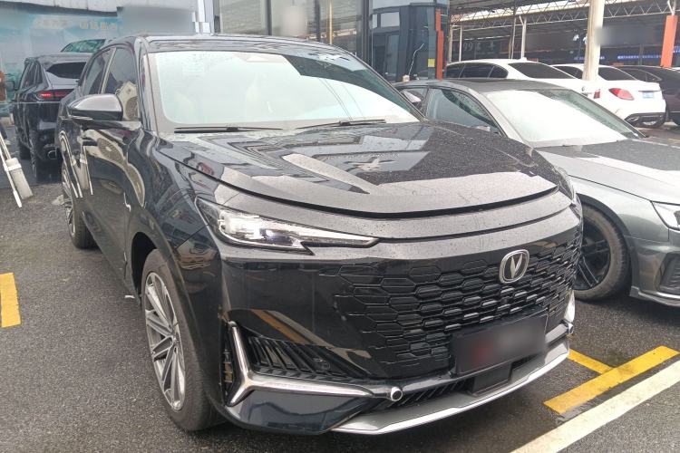 Used CHANGAN UNI-K 2021 2.0T All-Wheel Drive Prestige Version
