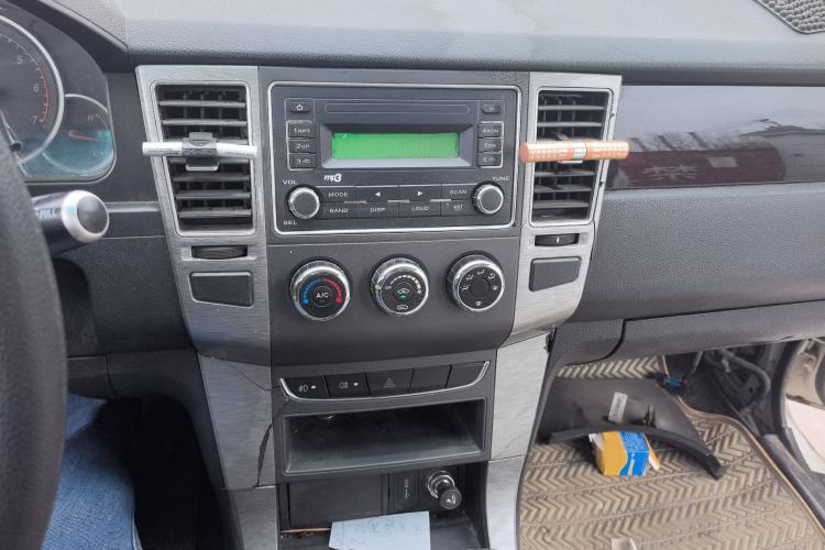 Used Foton Sapporo 2015 2.4L 2WD Comfort Edition 5555 Long G69S4M