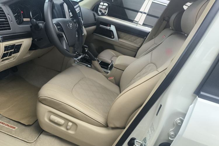 Used Toyota Land Cruiser (Parallel Import) 2019 4.0L 7-Seater Automatic Transmission Middle East Version
