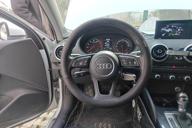 Used Audi A3 2020 Limousine 35 TFSI Fashion Edition China VI Emission Standard