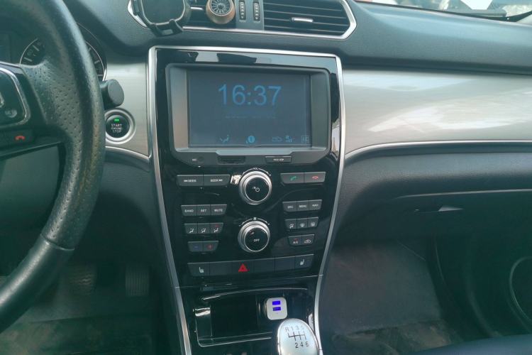 Used Haval H2 2014 1.5T Manual Two-Wheel Drive Elite Edition
