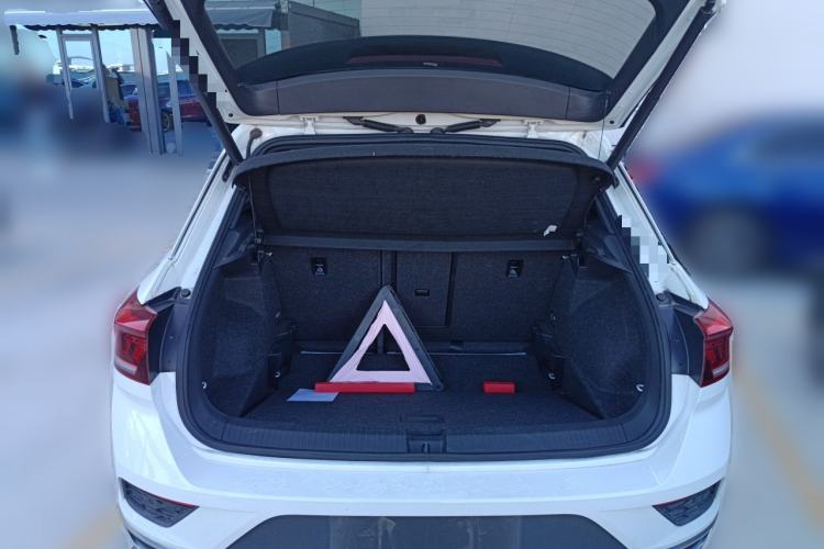 Used Volkswagen T-ROC 2020 280TSI DSG Two-Wheel-Drive Luxury Version Trunk