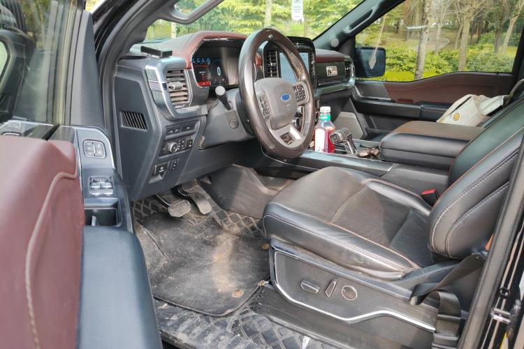 Used Ford F-150  Driver Seat