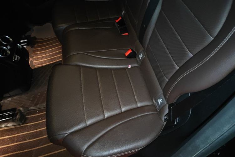 Used Mercedes-Benz GLC 2020 Facelift GLC 300 L 4MATIC Dynamic Edition