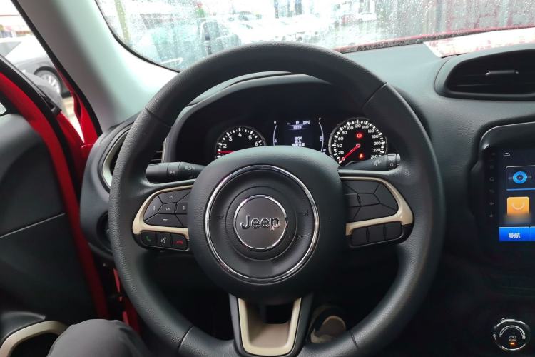 Used Jeep Renegade 2017 180T Automatic High-Energy Version