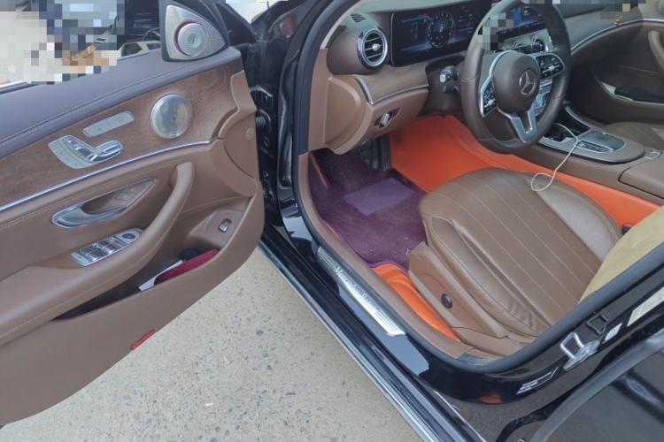 Used Mercedes-Benz E-Class 2019 Facelifted E 300 L Stylish Version
