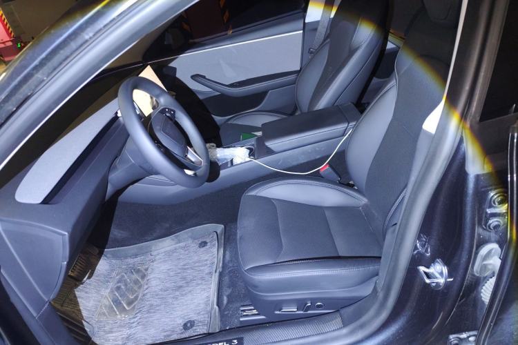 Used Tesla Model 3 2023 Rear-Wheel-Drive Version
