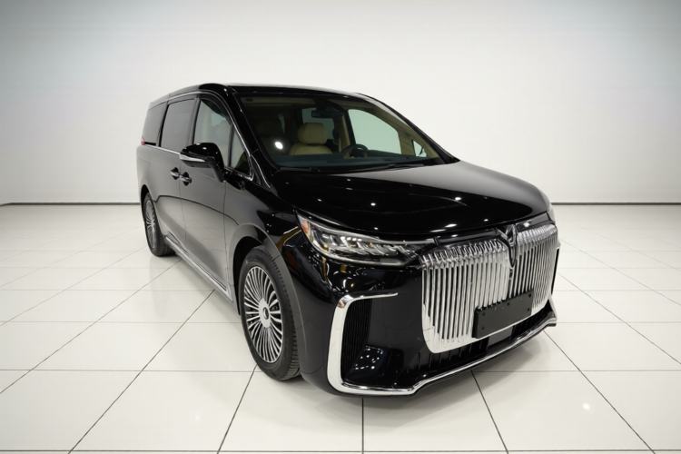 Used VOYAH Dream 2025 PHEV Four-Wheel-Drive Flagship Kunpeng Edition
