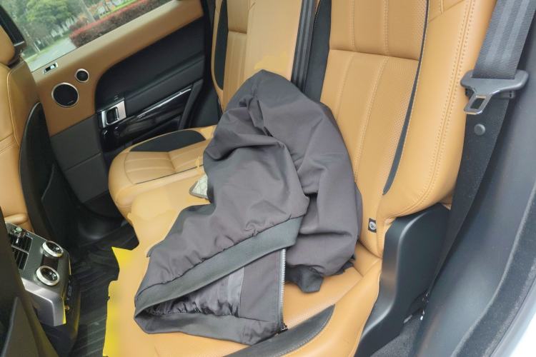 Used Land Rover Range Sport 2018 3.0 SC V6 HSE DYNAMIC Left Rear Seat