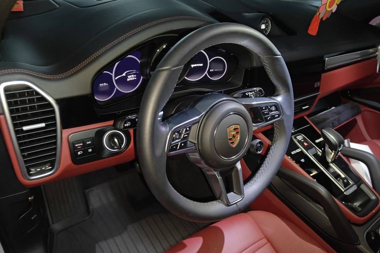 Used Porsche Cayenne 2023 Cayenne Coupé 3.0T Platinum Edition