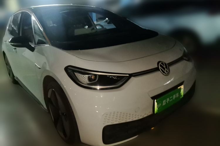 Used Volkswagen ID.3 2021 1st Edition ID. First Impression Edition Front Right 45 Deg