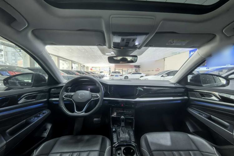 Used Volkswagen Passat 2024 380TSI Starry Sky Flagship Edition Interior 1