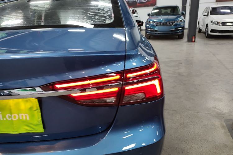 Used Roewe i6 2018 20T Automatic Internet Smart Edition