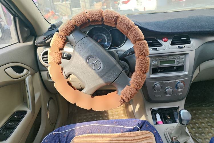 Used JAC Group Heyue 2011 1.5L Manual Elegant Model
