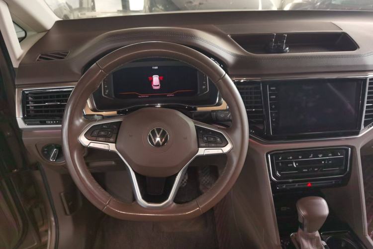 Used Volkswagen Viloran 2020 330TSI Luxury Edition