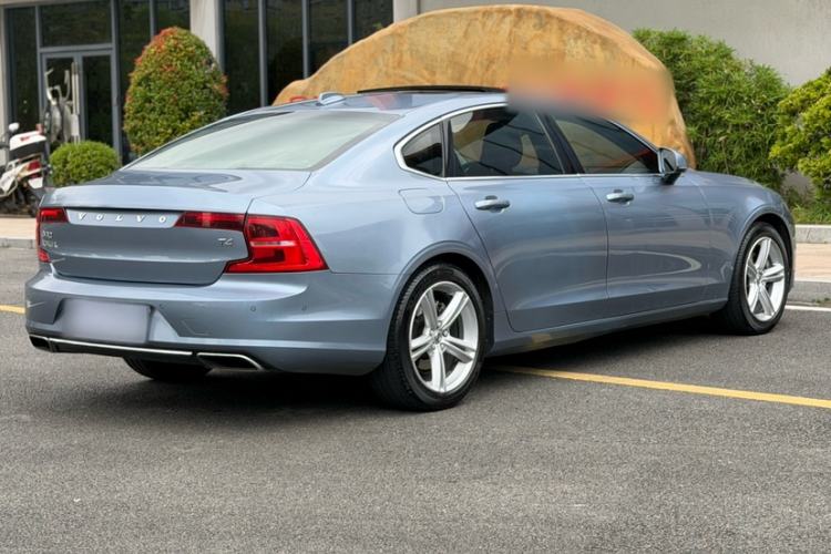 Used Volvo S90 2018 T4 Zhiyuan Edition