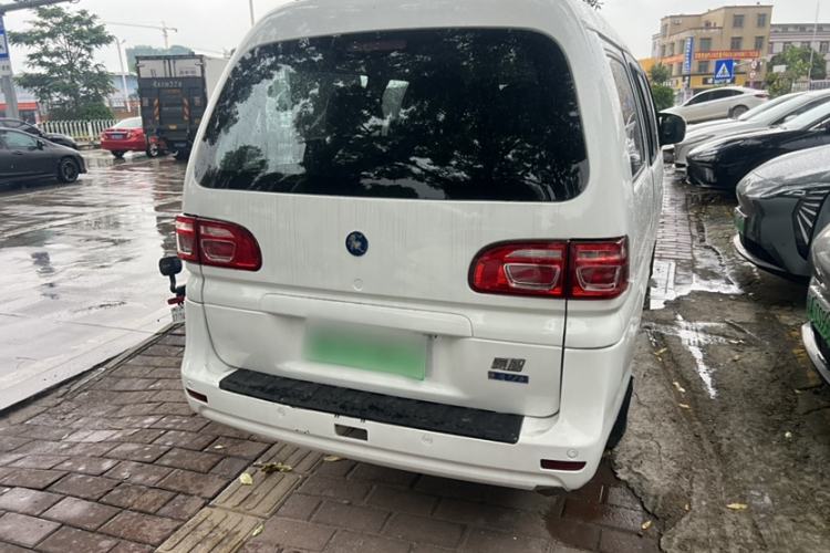 Used FORTHING Lingzhi M5 2022 Standard Version Base Model 7 Seats
