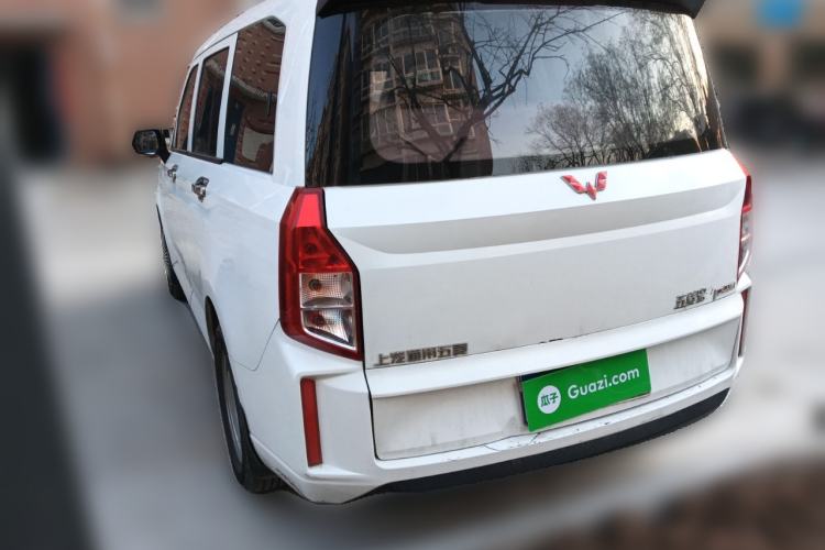 Used Wuling Hongguang PLUS 2020 1.5L Manual Standard Edition 7-Seater
