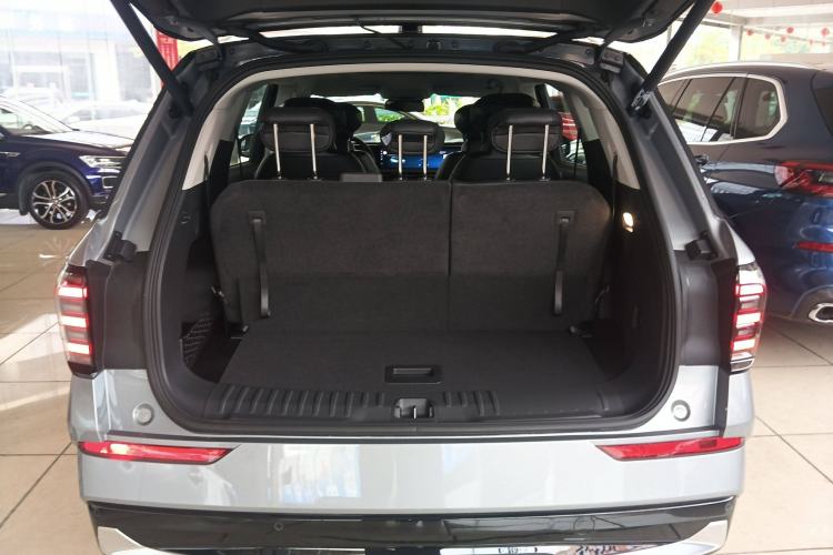 Used Ford Edge 2025 Ford Explorer L 2.0T EcoBoost E-Hybrid Four-Wheel-Drive 7-Seater Supreme Model