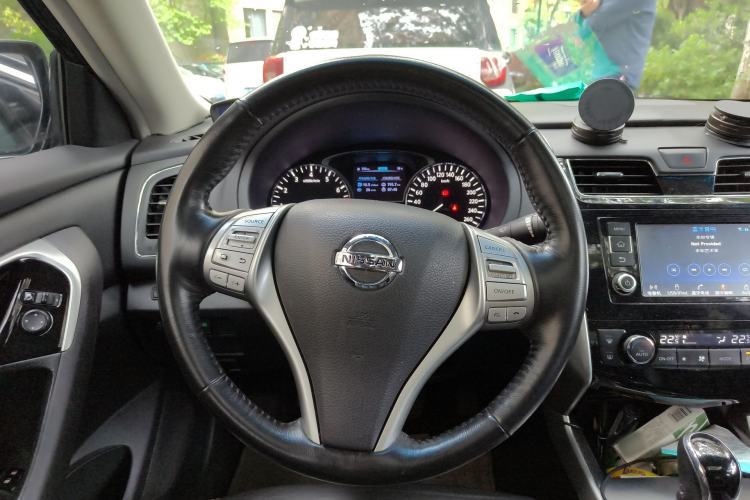 Used Nissan Teana 2016 Revised Version 2.0L XL Comfort Edition Steering Wheel