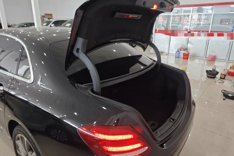 Used Mercedes-Benz E-Class 2017 E 300 L Luxury Model
