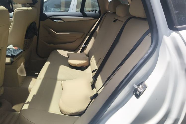 Used BMW X1 2012 sDrive18i Luxury Edition
