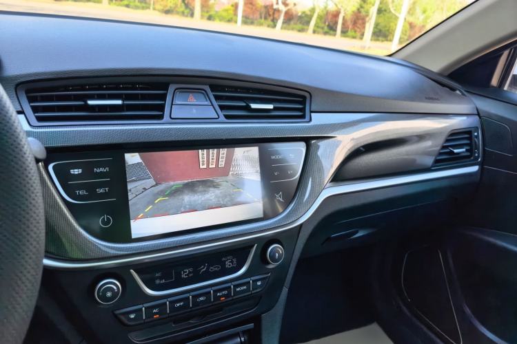 Used Geely Auto Emgrand 2017 Sedan Million Edition 1.5L Manual - Upward Version
