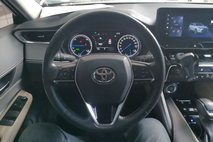 Used Toyota Harrier 2023 Dual-Engine 2.5L CVT Two-Wheel Drive Luxury Edition
