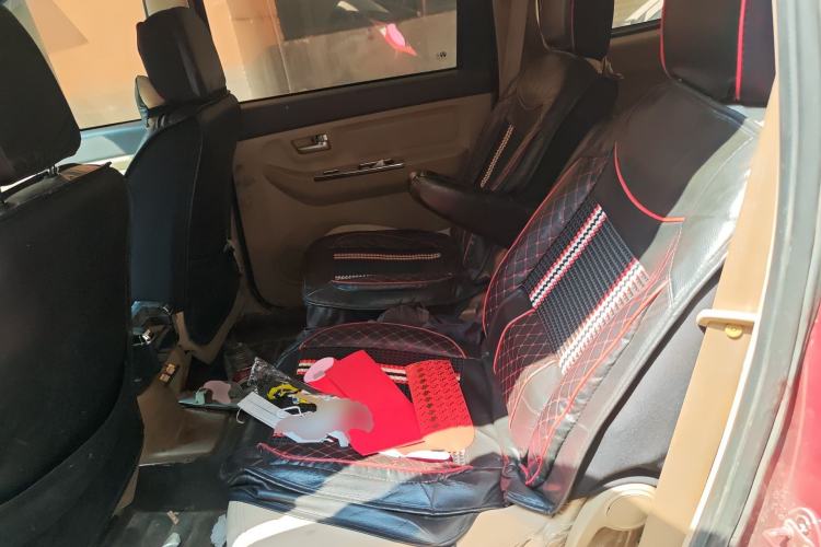 Used BAIC Weiwang M30 2015 1.5L Basic Version DAM15 Left Rear Seat