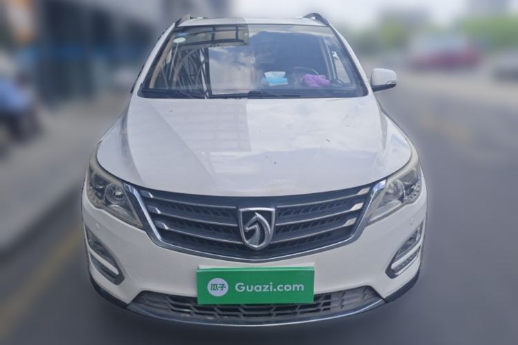 Used Baojun 560 2016 1.8L Manual Luxury Edition
