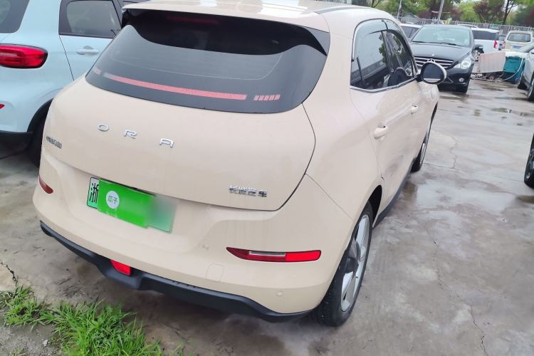 Used ORA Good Cat 2022 Morandi Edition 400km Standard Range Luxury Version Lithium Iron Phosphate