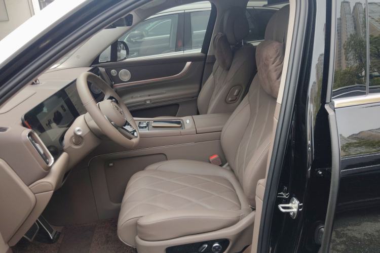 Used Hima AITO M9 2025 Pure Electric Ultra Version 100 kWh 6-Seater Model Left Front Seat