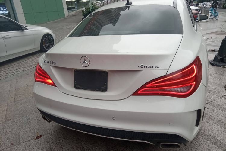 Used Mercedes-Benz CLA 2015 CLA 220 4MATIC
