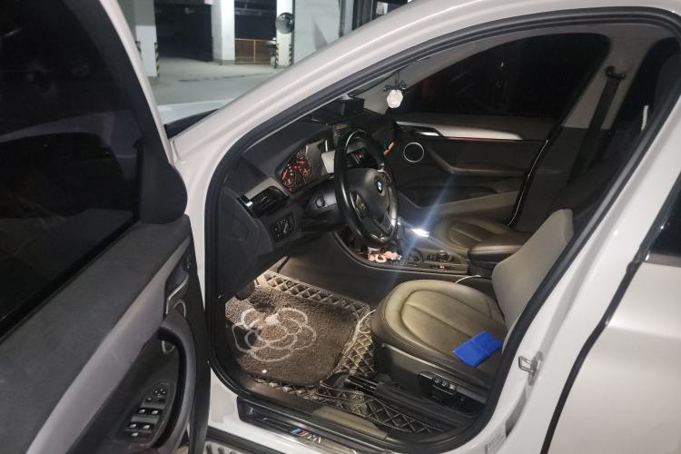 Used BMW X1 2016 sDrive18Li Premium Edition
