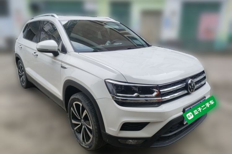 Used Volkswagen Tharu 2021 280TSI Two-Wheel-Drive Luxury Plus Edition Front Right 45 Deg